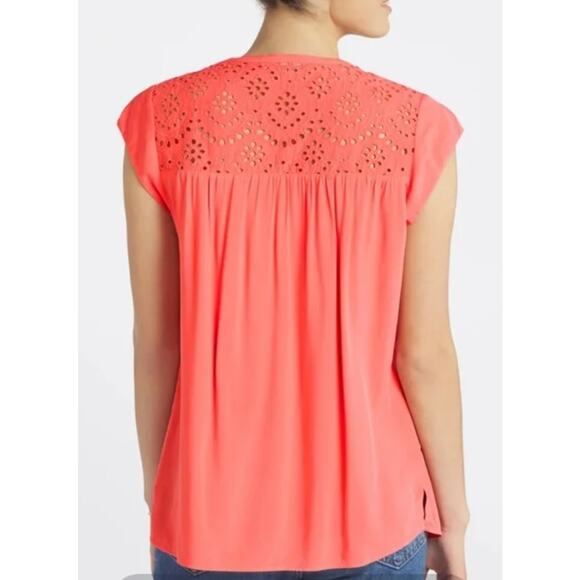 Daniel Rainn X-SMALL Kiara Eyelet Detail Top - Stitch Fix Short Sleeve Blouse - Picture 5 of 12